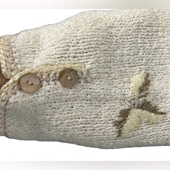 Vintage Talbots Womens Knit Jumper Cream Size XL (14/16/18) Pearls Embroidered - Picture 7 of 12